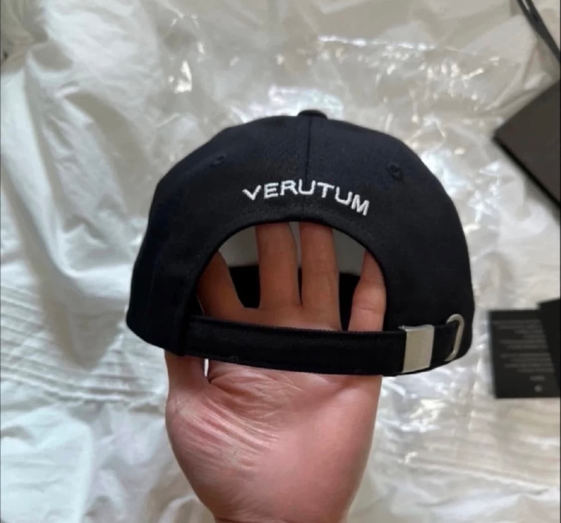 [미 시착 새 상품] 베루툼 로고 볼캡 상품이미지5