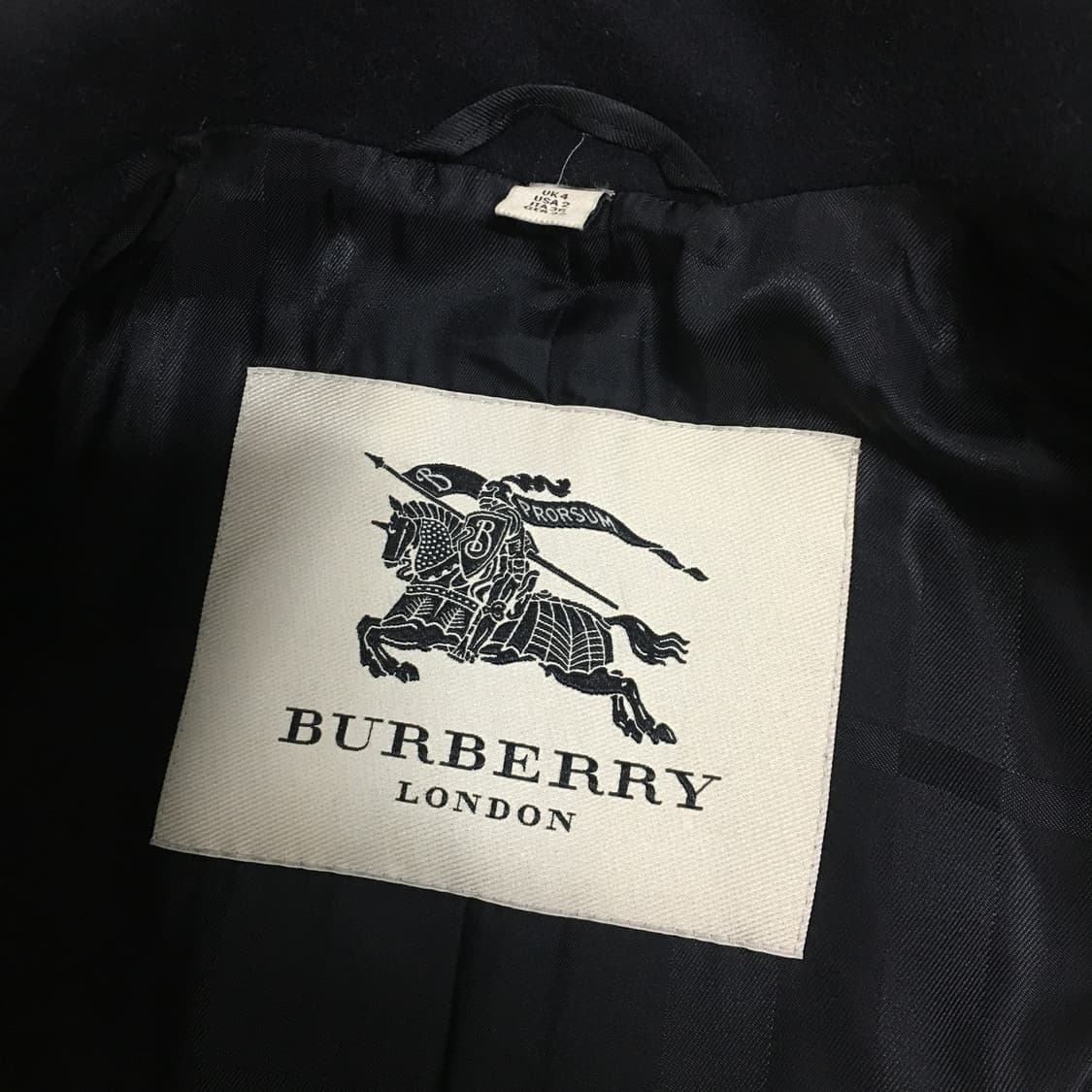 버버리 블랙 캐시미어 코트 상품이미지6