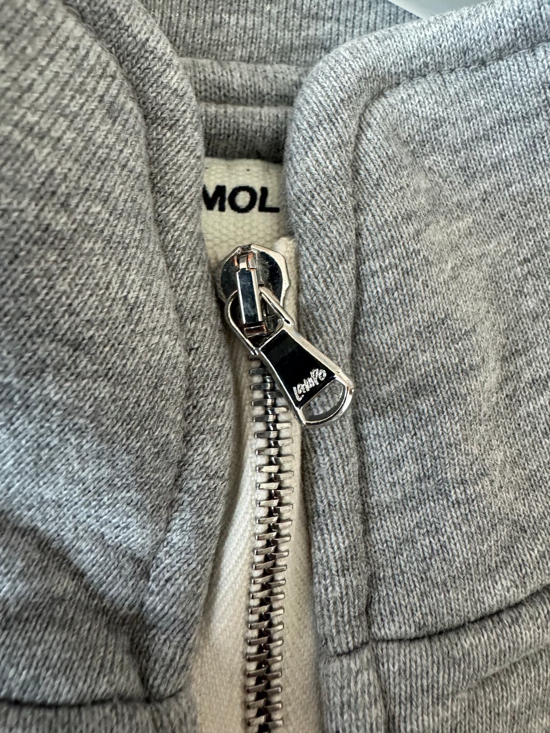 [RAMORIN]라모랭 하프집업 스웻셔츠_멜란지 그레이 투톤(XL) 상품이미지4