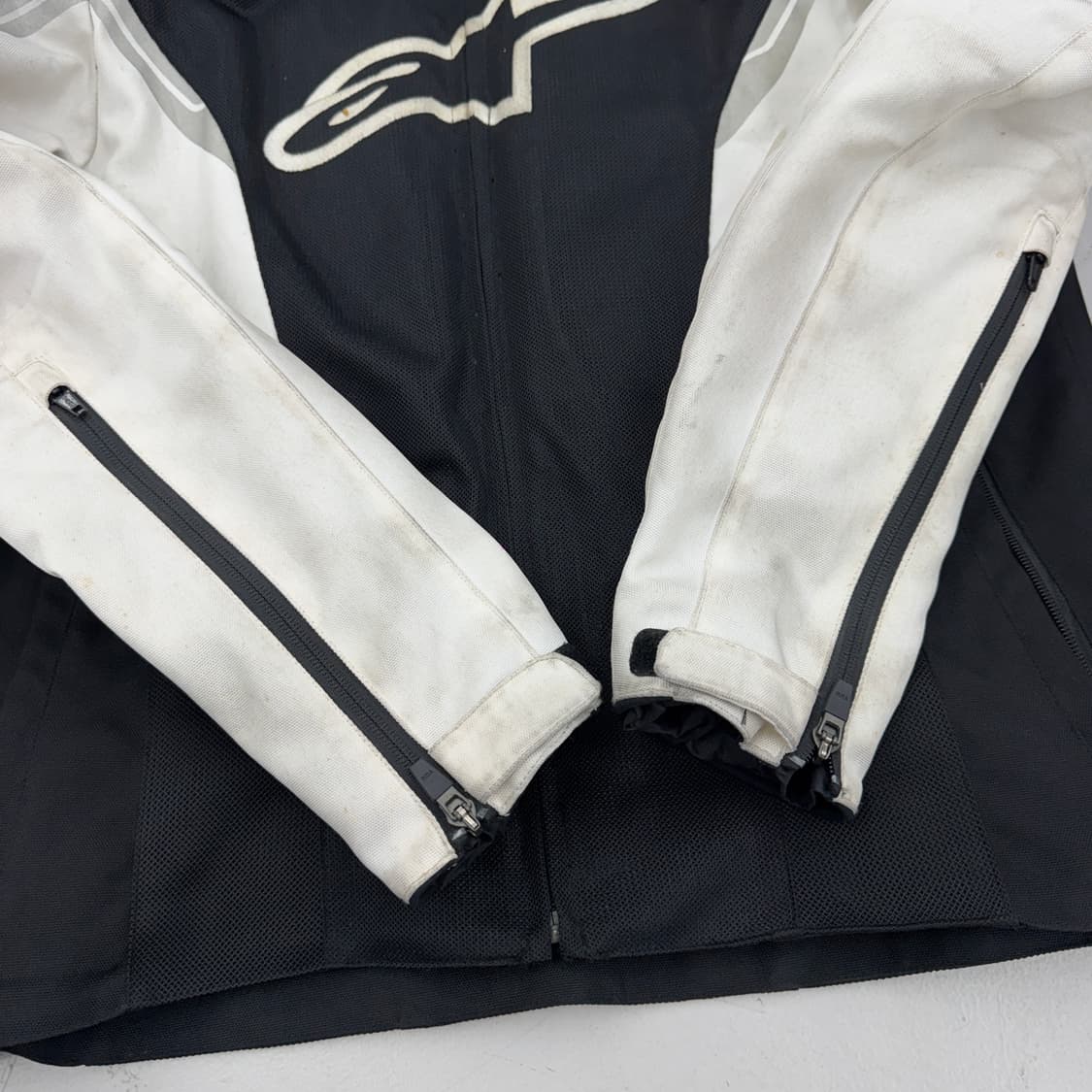 알파인스타 빅로고 검흰 오레오 바이커 자켓 상품이미지5