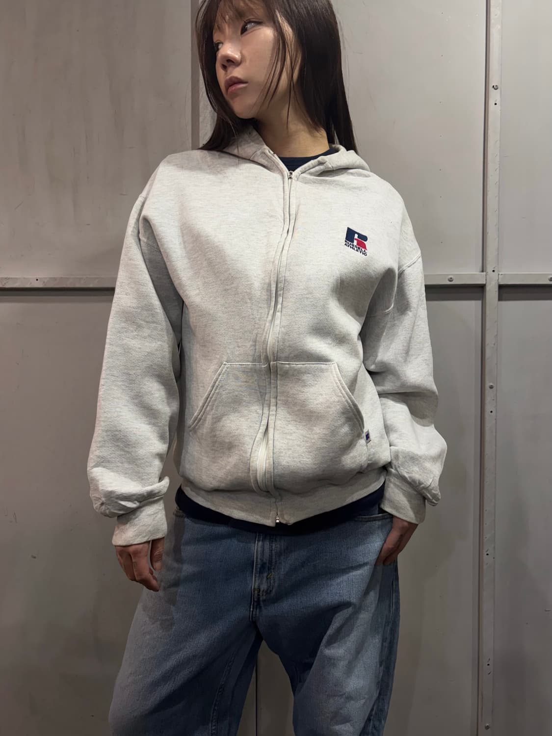 90s RUSSELL white logo hood zip-up 상품이미지2