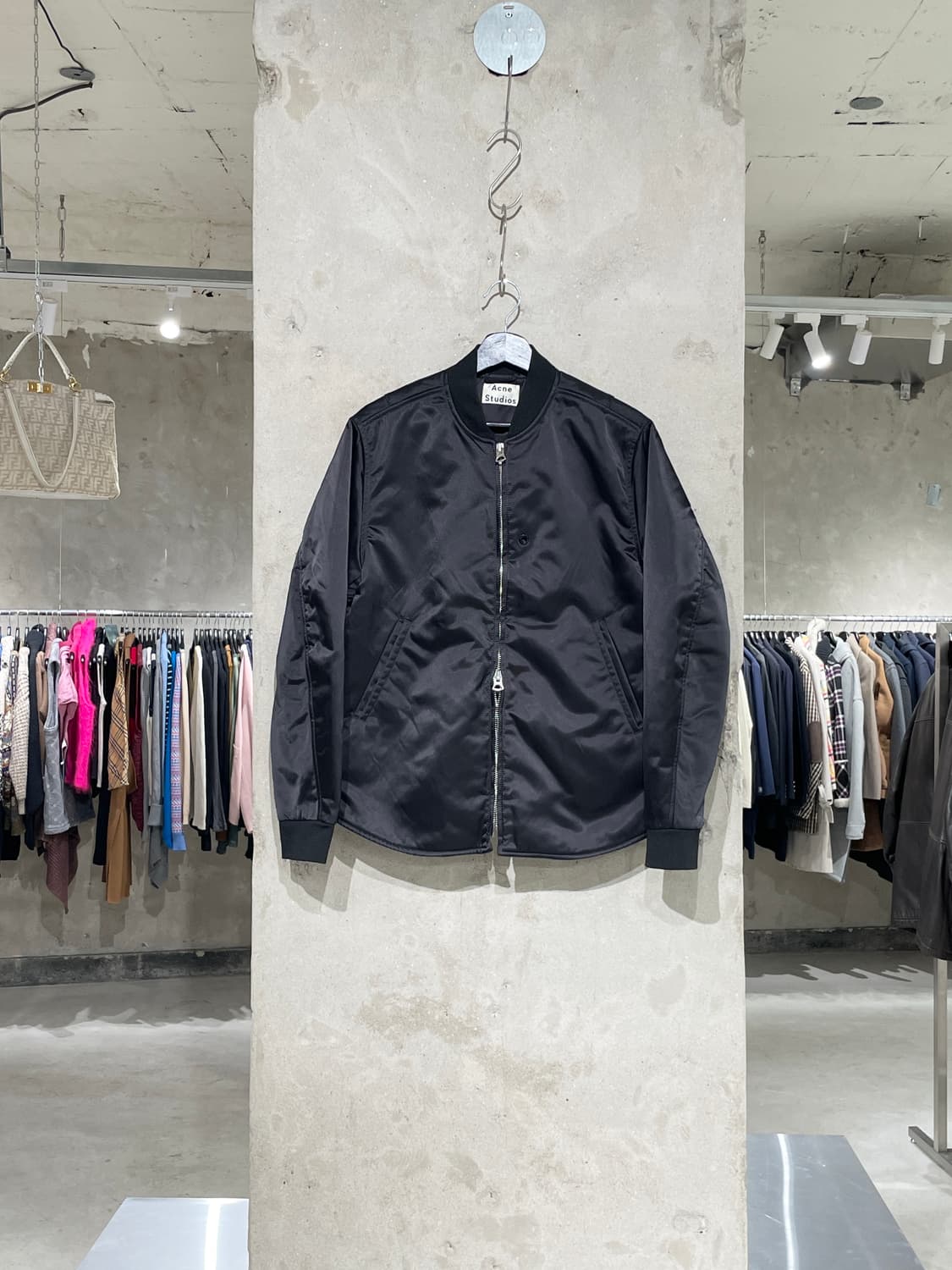 아크네 스튜디오 블랙 투 웨이 집업 나일론 봄버 자켓 상품이미지1
