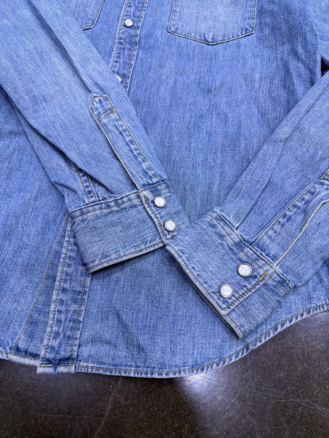 리바이스 빈티지 워싱 웨스턴 데님셔츠 남방 슬림핏 M 상품이미지8