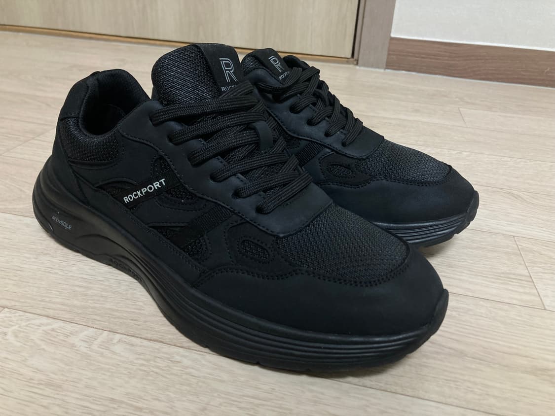 락포트 헤이든 스니커즈 255(260) 판매 상품이미지1