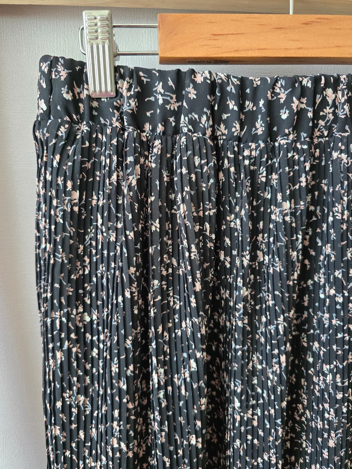 HK WORKS LONDON 플라워 티어드 플리츠 롱스커트 상품이미지2