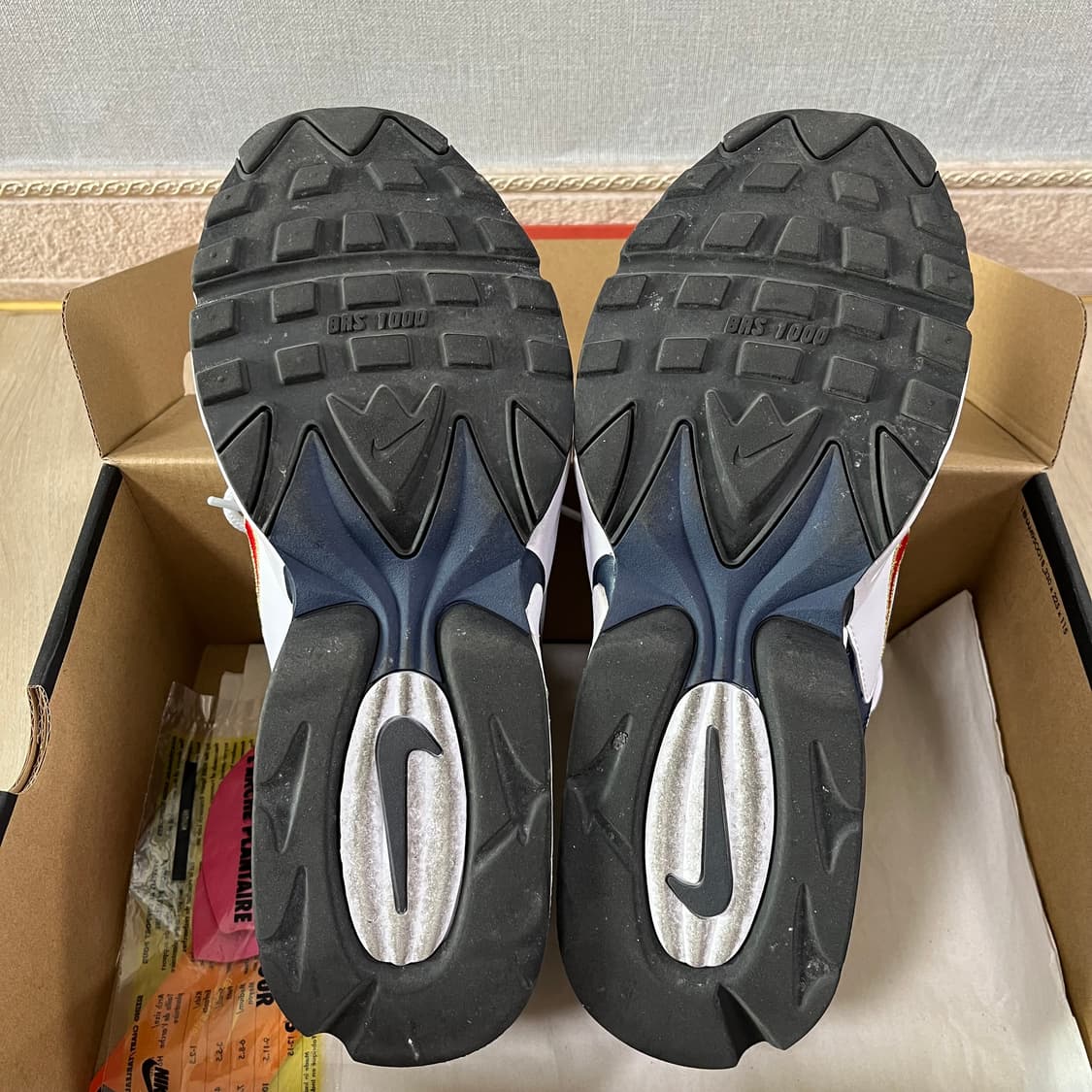 나이키 에어 맥스 트라이액스 USA 275 상품이미지6