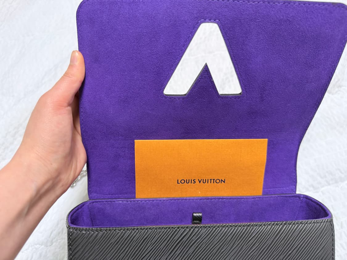 루이비통트위스트MM 한정판 패치 상품이미지8