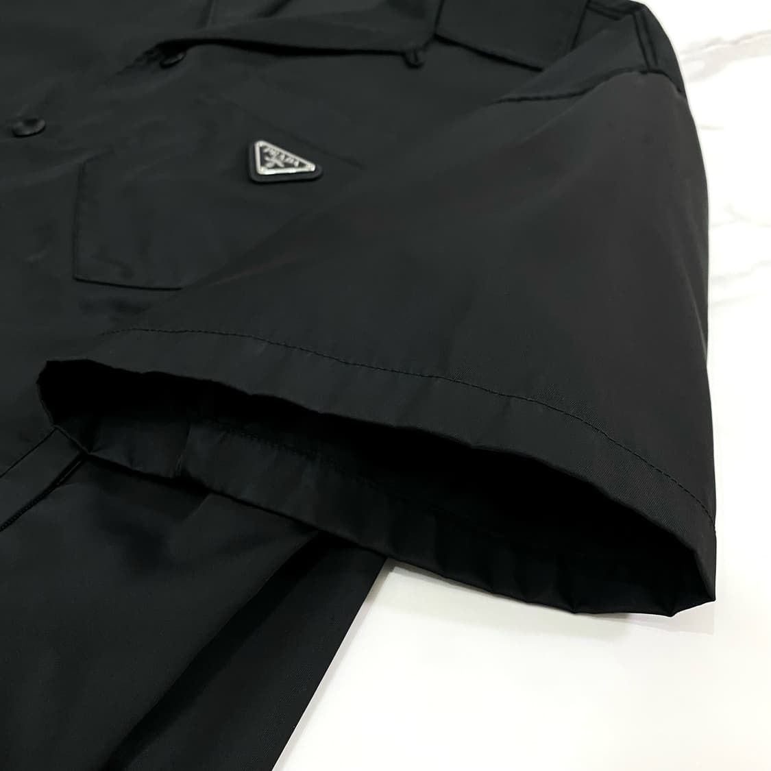 (M)프라다 리나일론 숏슬리브 셔츠 반팔 셔츠 블랙 SC449 상품이미지8