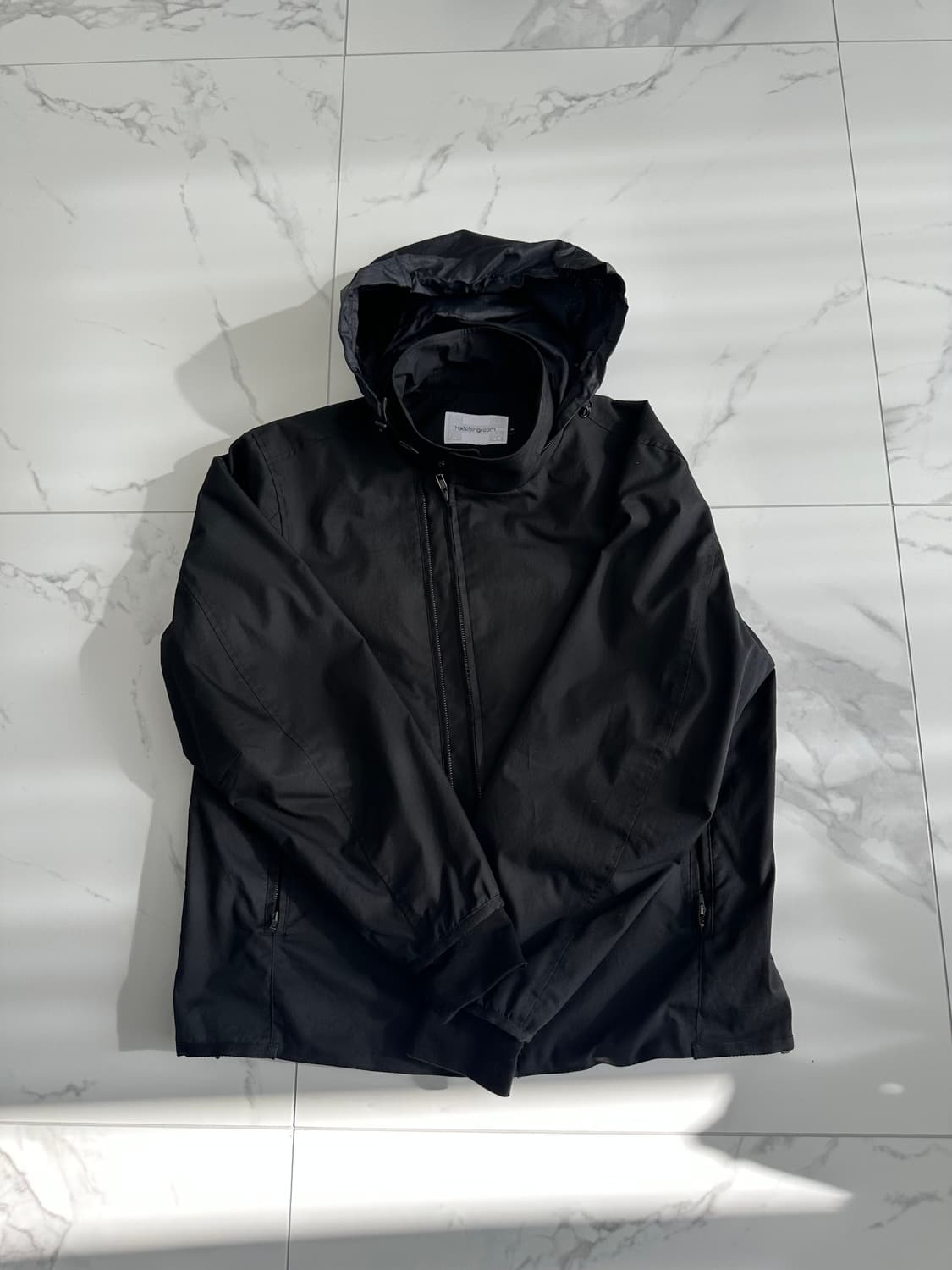 해칭룸 26ss Diagonal Zip Jacket V2 Black  상품이미지3