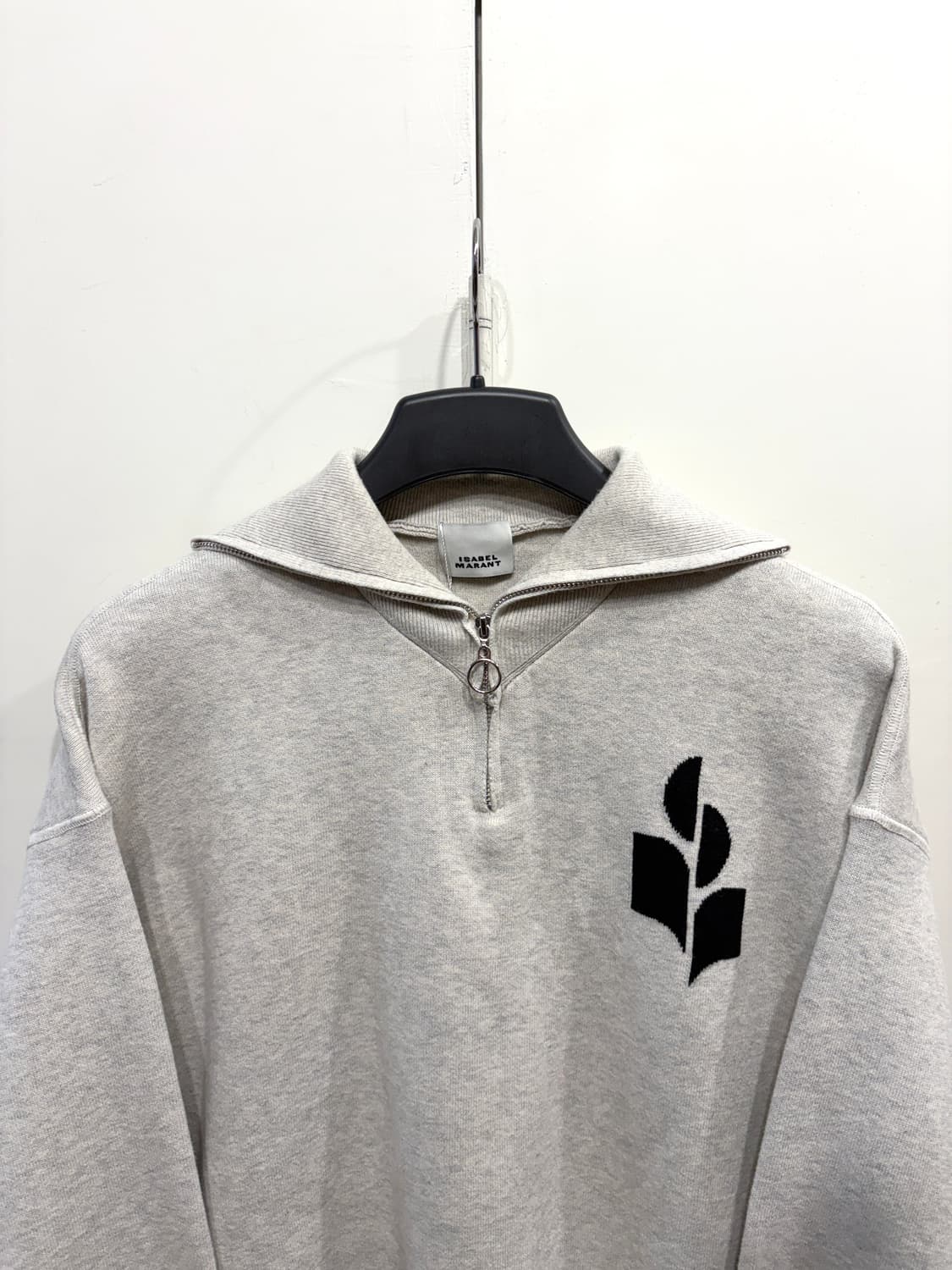 이자벨마랑 아즈라 로고 하프집업 니트 상품이미지3