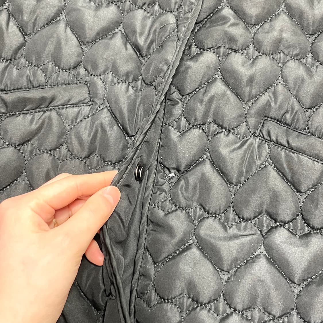 자라 블랙 하트 경량 패딩 여성M 상품이미지5