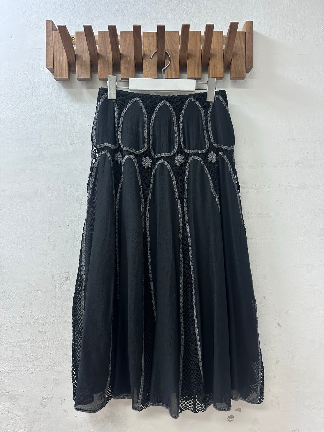 일본빈티지 코튼 실크 혼방 그런지 레이스 크로셰 패치워크 블랙 스커트 상품이미지1