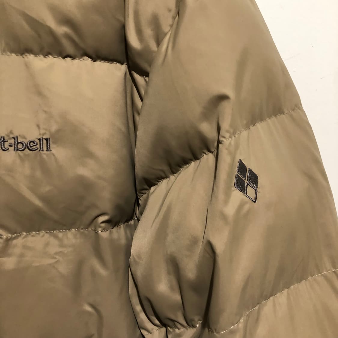 몽벨 리버시블  패딩 상품이미지3