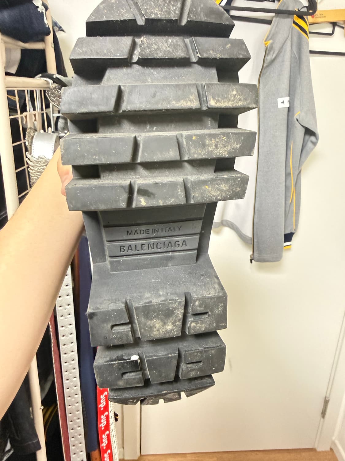 발렌시아가 불도저 부츠 상품이미지8