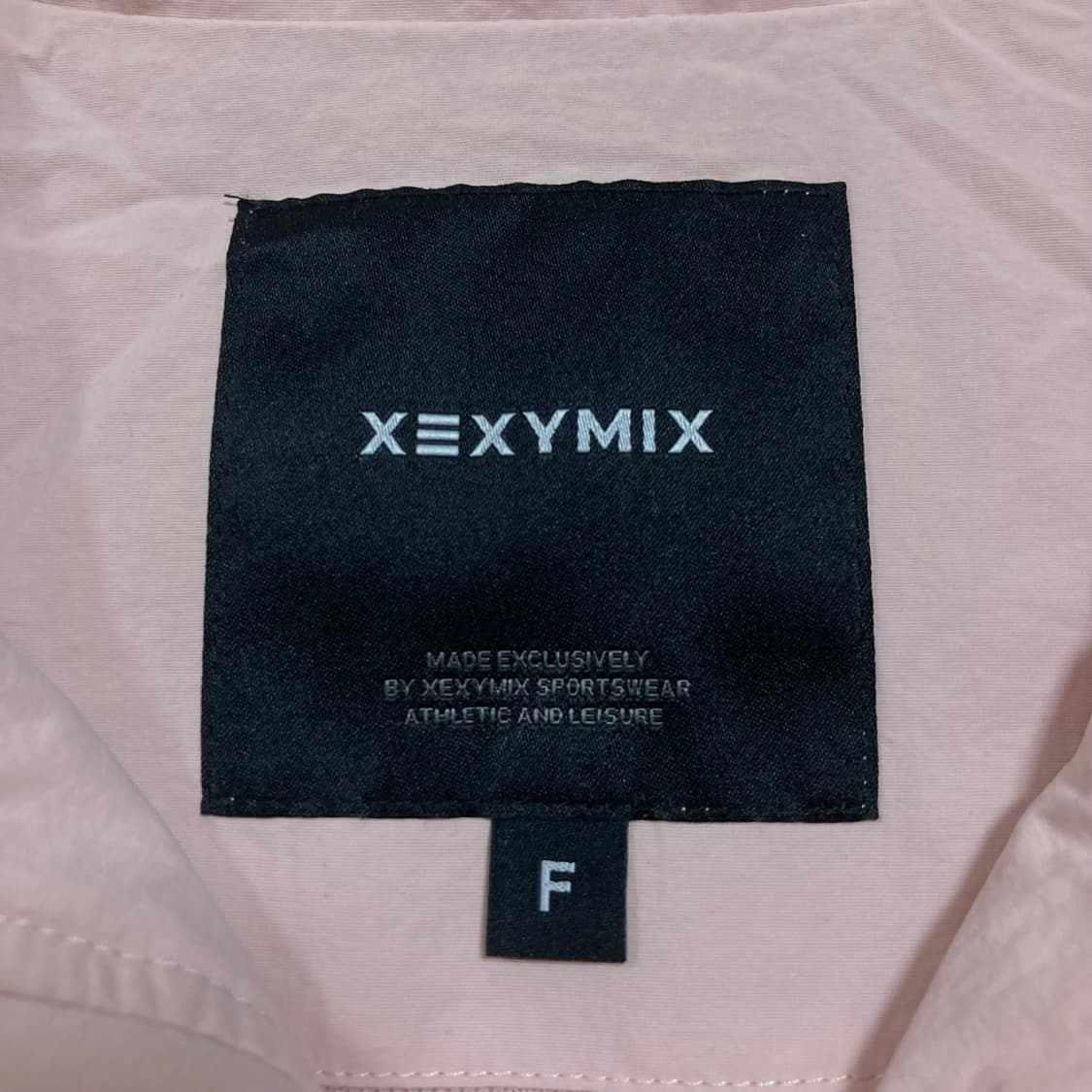 젝시믹스 스몰 로고 스펠아웃 핑크 바람막이 상품이미지5