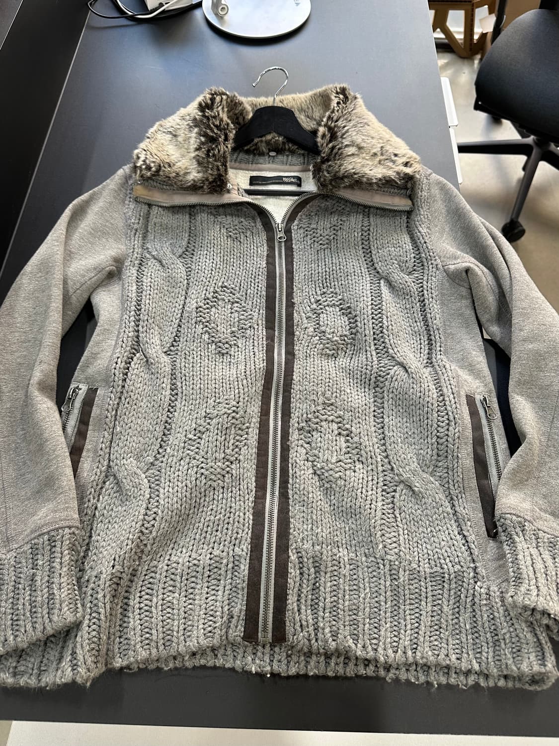 재팬빈티지 하이넥 퍼 꽈배기 니트집업 상품이미지6