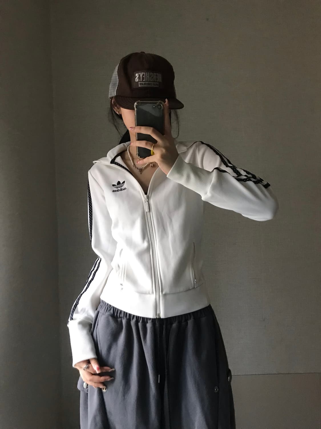 아디다스 흰검 도트 후드 져지 상품이미지5