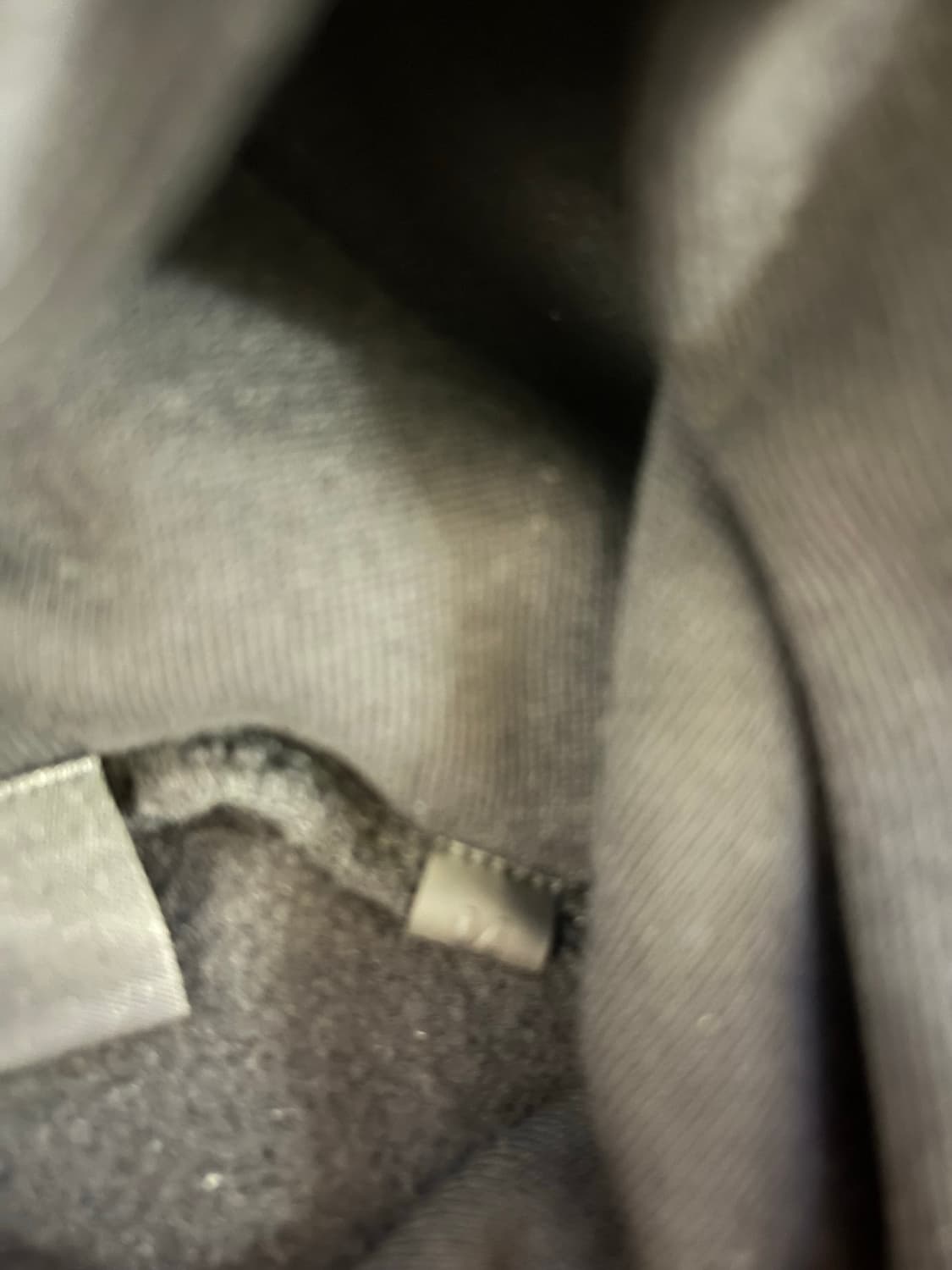 에센셜 Fear Of God 후드티 블랙 24FW 상품이미지3