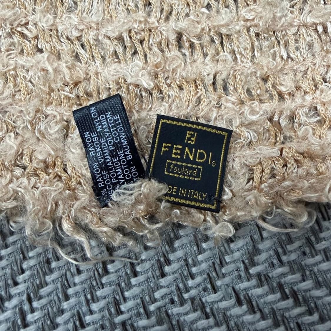 펜디 그라데이션 니트 머플러  v1516 상품이미지4