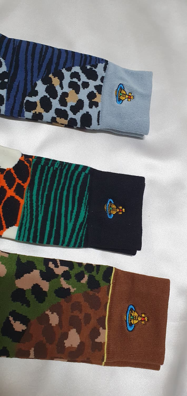 블루 퍼플 그린 브라운 호피 레오파드 지브라 얼룩말 비비안웨스트우드 양말 상품이미지10