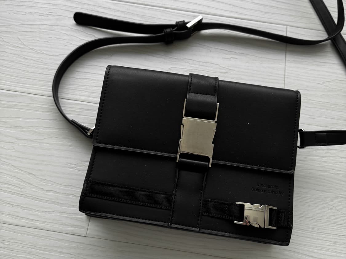 킨들민 크로스백 상품이미지1