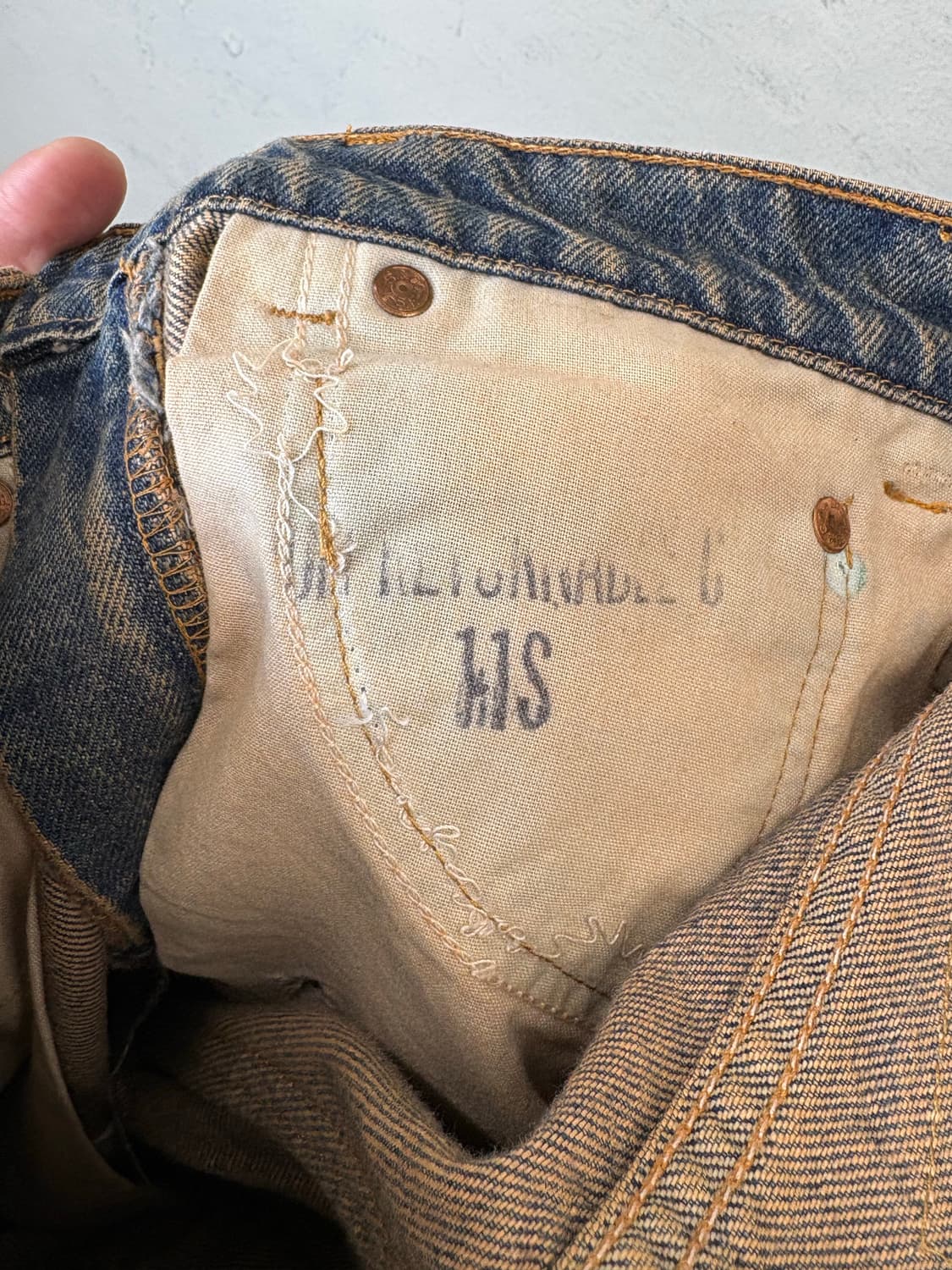 리바이스 90s 빈티지 505 커스텀 디스트레드 데님팬츠 상품이미지9