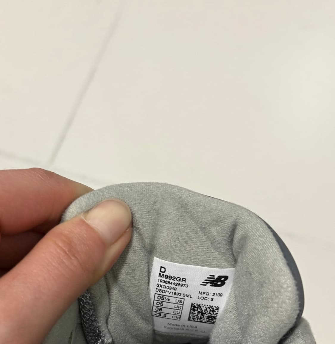 뉴발란스 992 usa 그레이 235사이즈 상품이미지8