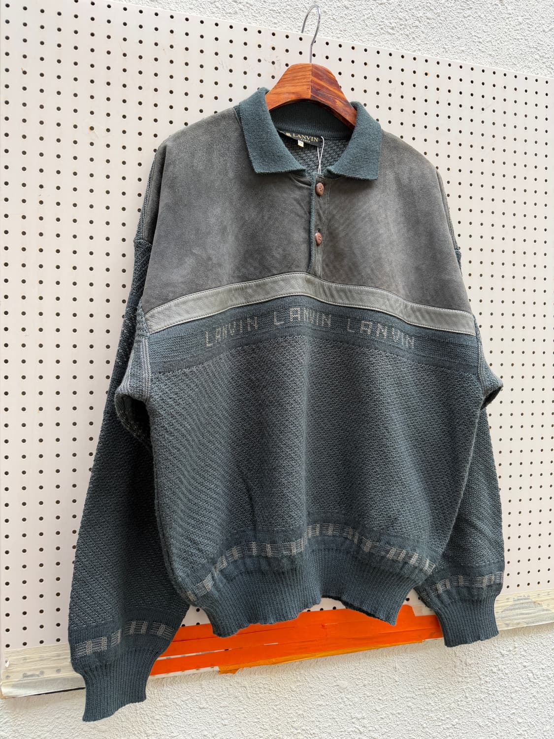 1990s LANVIN PARIS SUEDE LEATHER 랑방 스웨터 상품이미지5