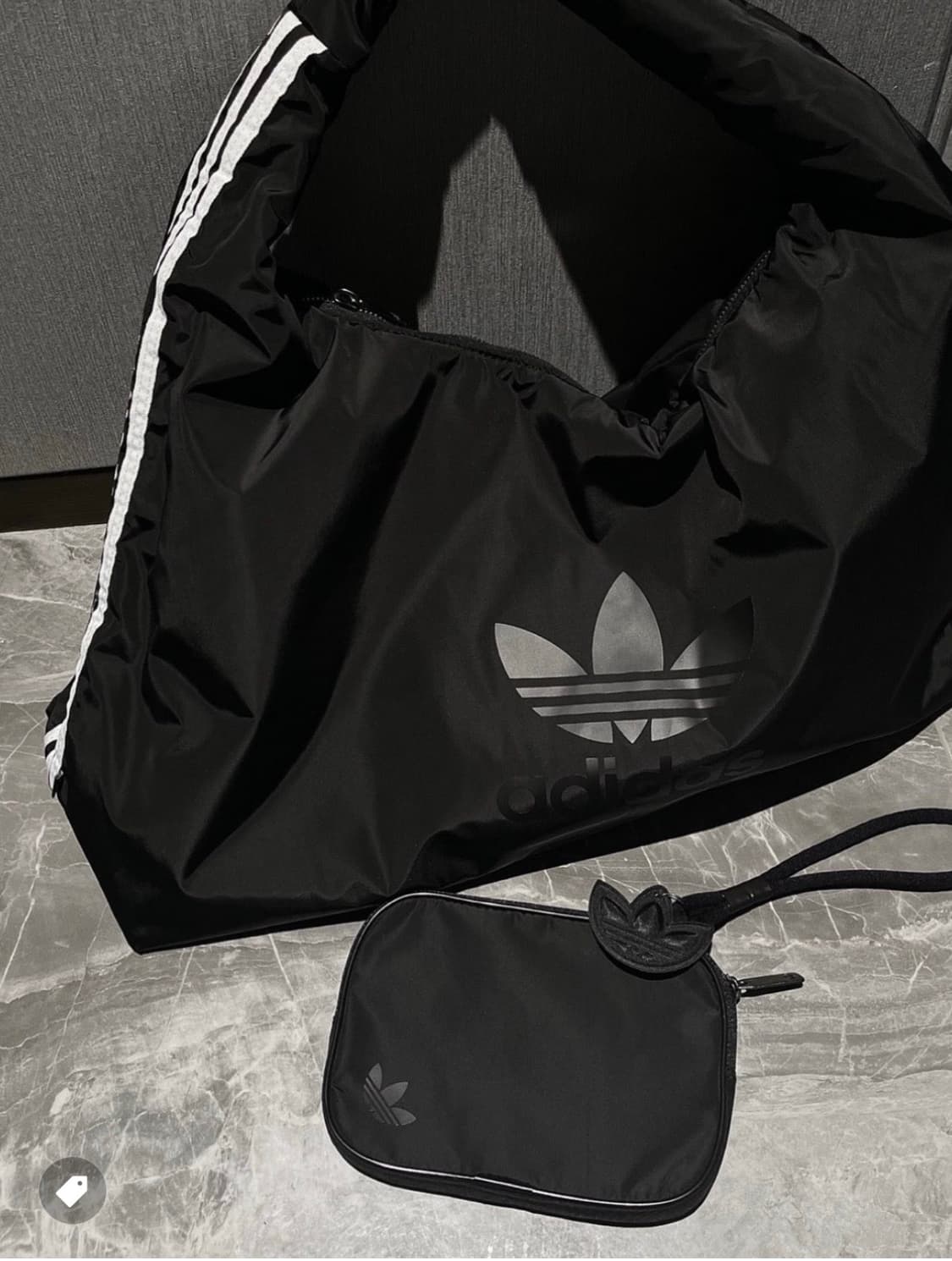 아디다스 숄더백 상품이미지1