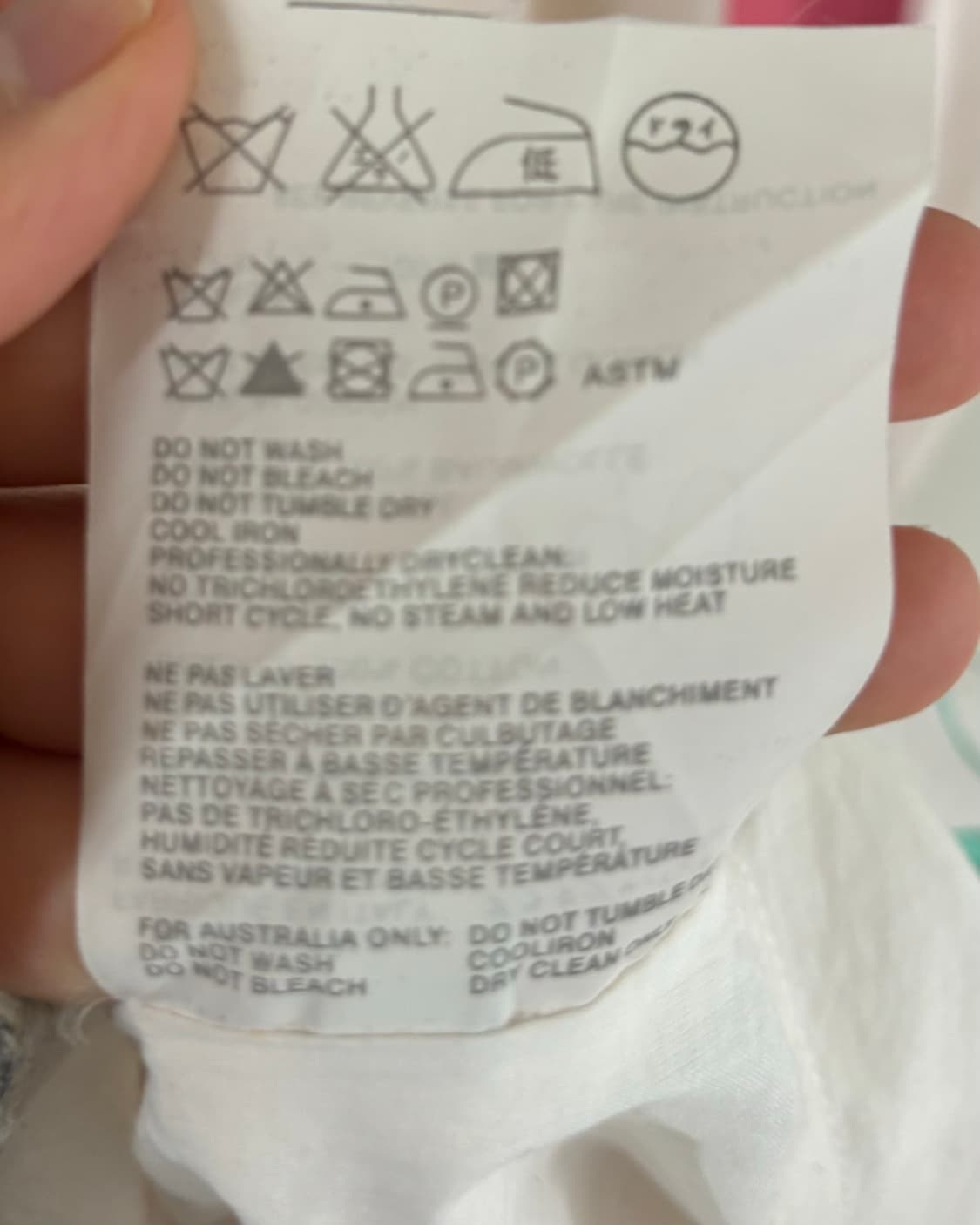 미우미우 엠브로이드 플라워 디테일 슬리브리스 원피스 상품이미지8