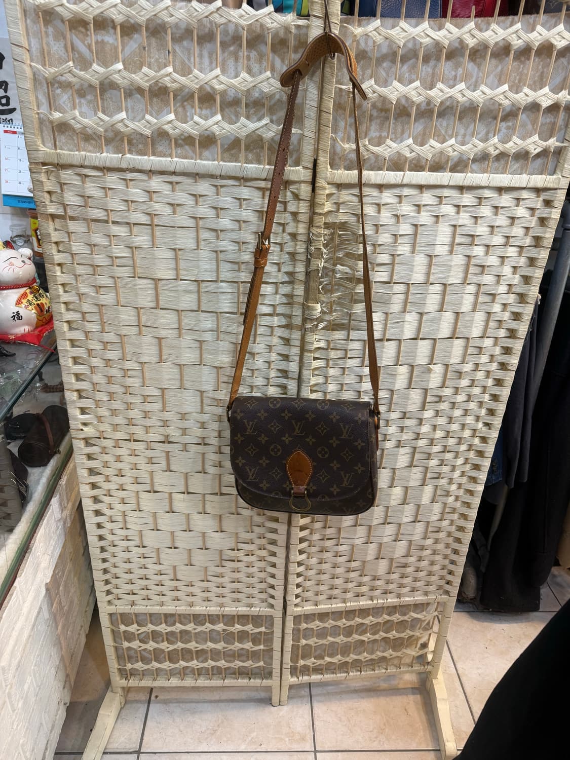 정품 루이비통 생클라우드 크로스백 팝니다 상품이미지1