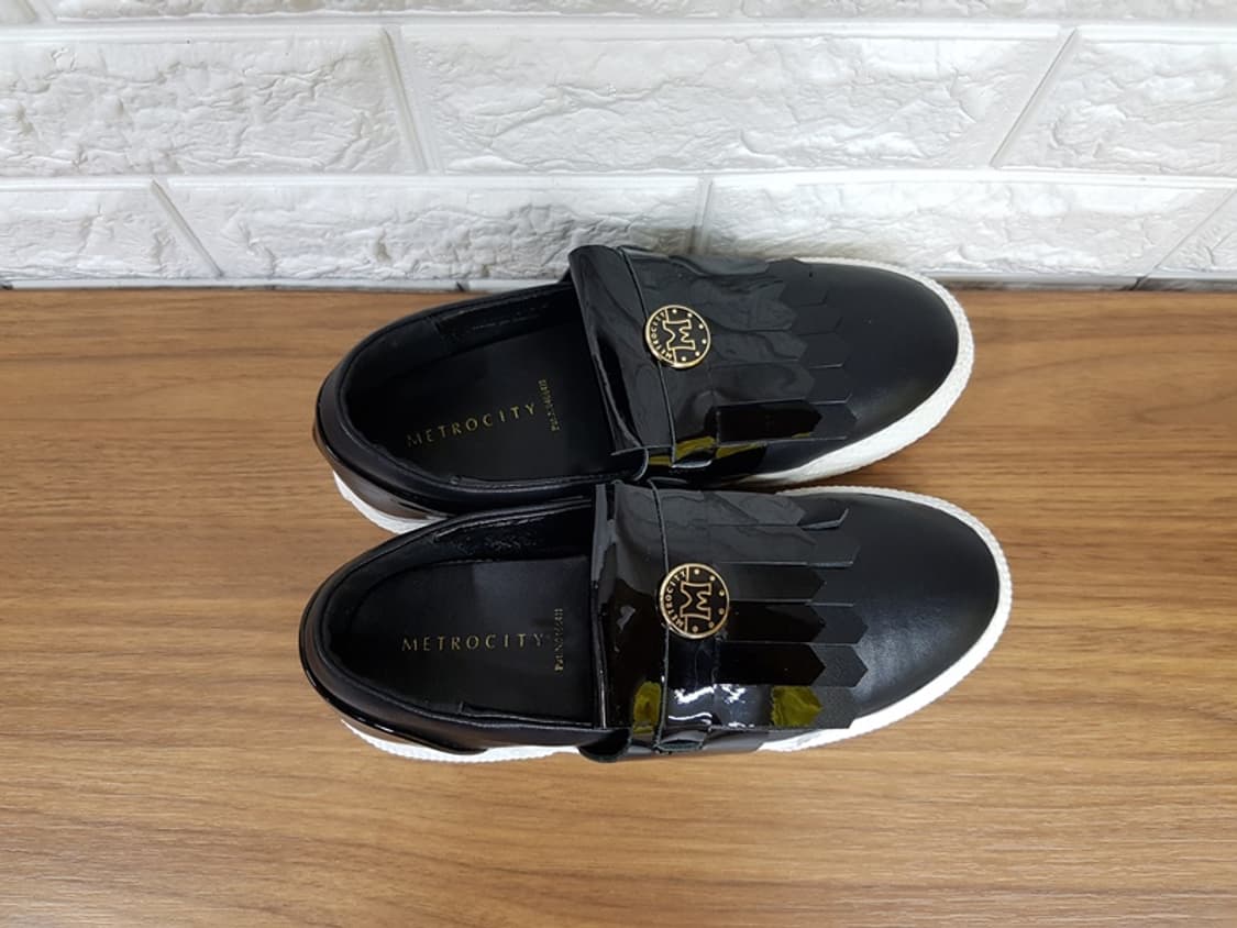 메트로시티 스니커즈 225 (슬립온)  상품이미지3