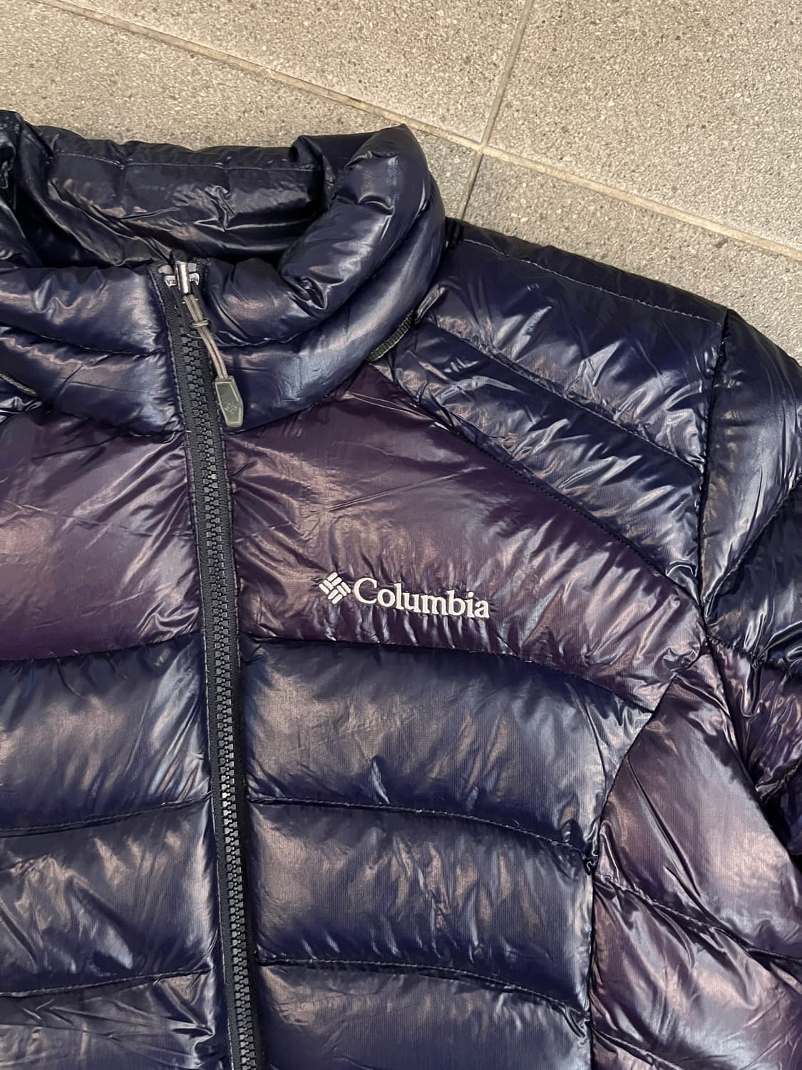 콜롬비아 덕다운 경량패딩 L 상품이미지2