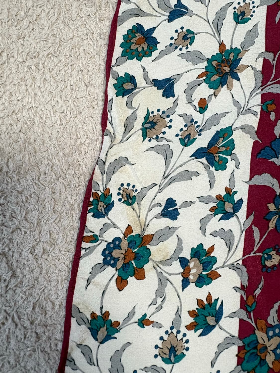 피에르 발망 정품 플로랄 빈티지 스카프 상품이미지5