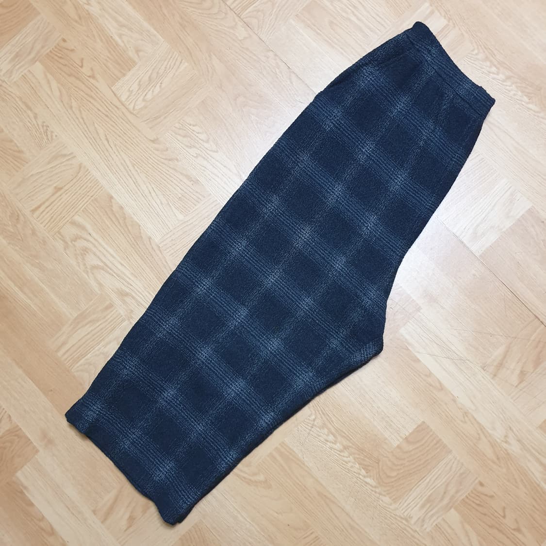 isae 이새 글렌체크 뒷밴딩 얇은 모직 크롭 배기팬츠 배기바지 상품이미지4