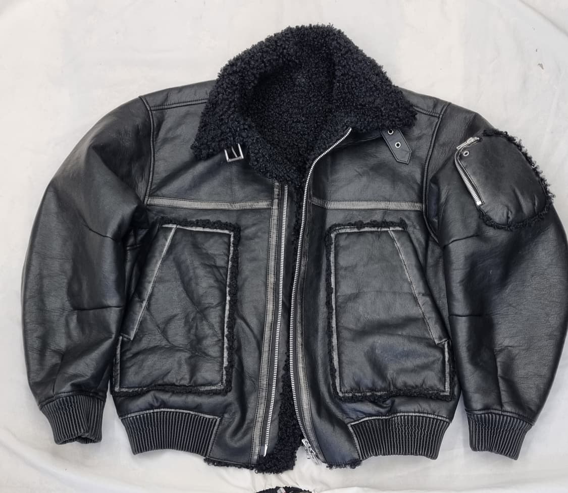 DOFFJASON 도프제이슨 무스탕/보아털 항공점퍼 (블랙) 상품이미지1