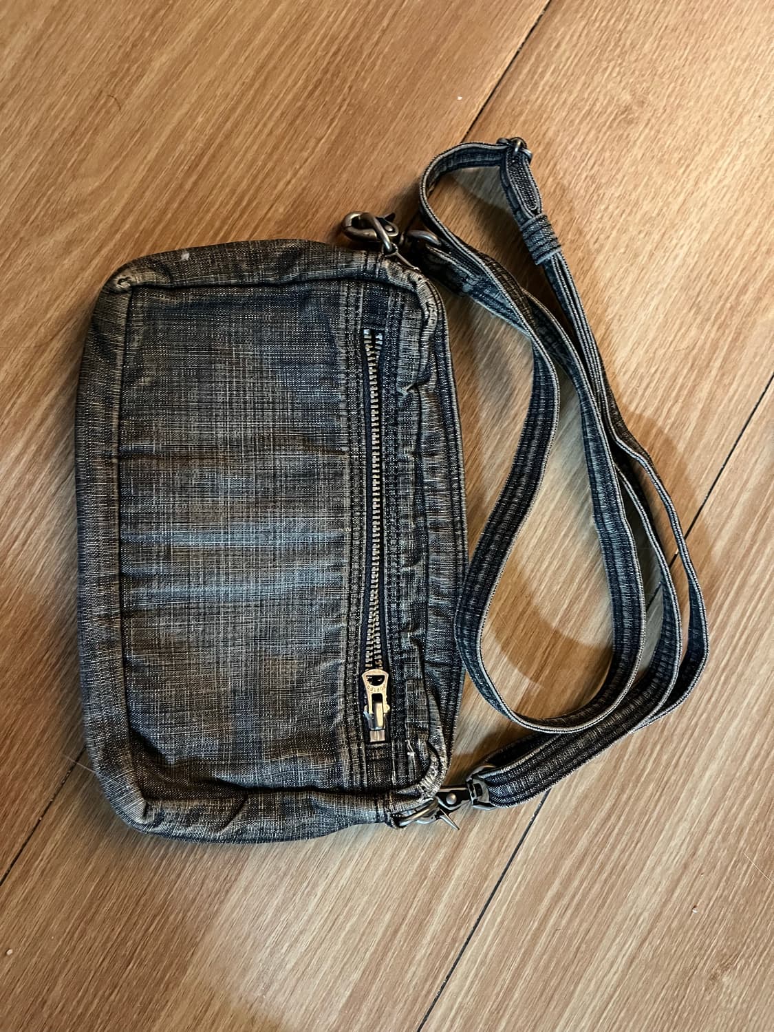 요시다포터 크로스백 상품이미지2