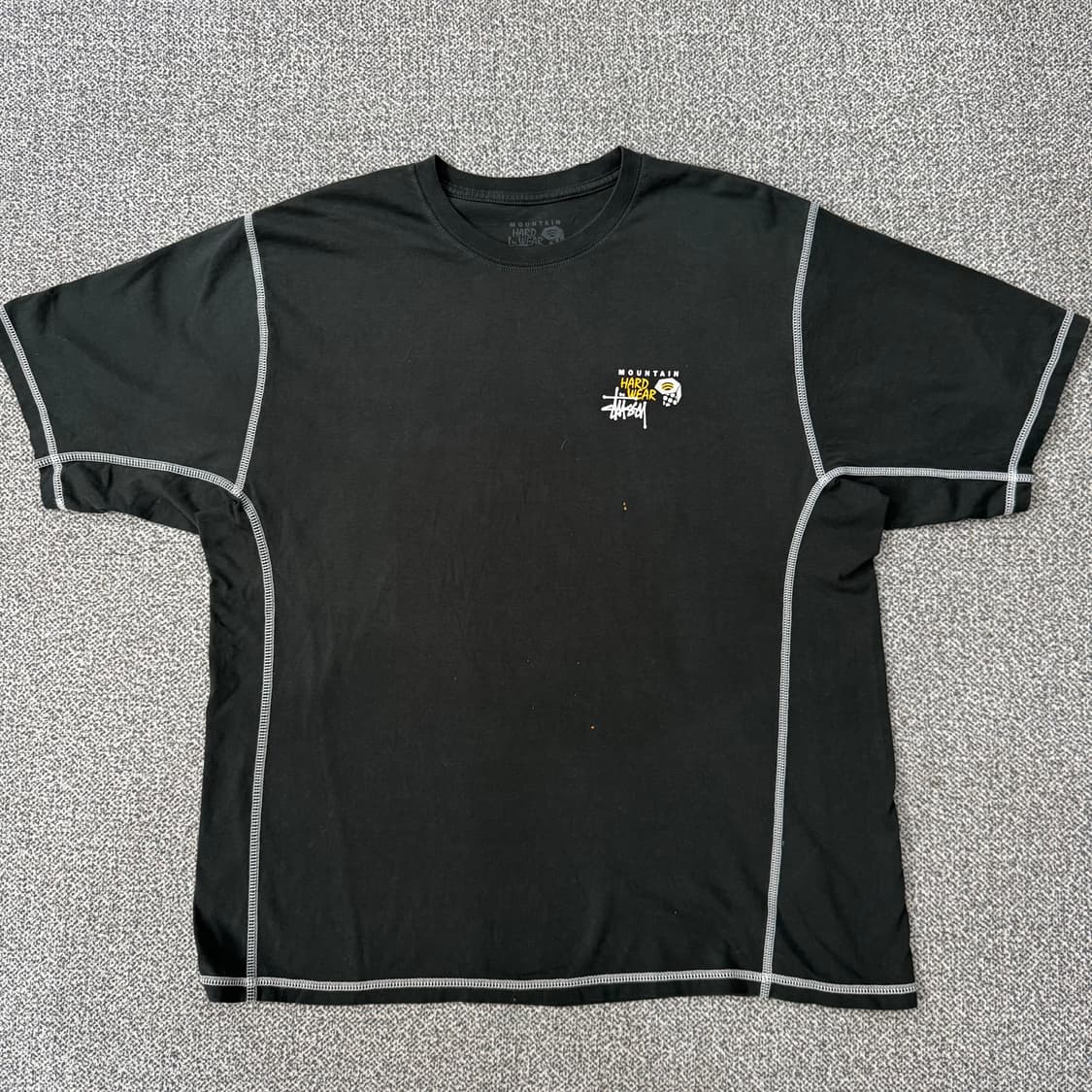 스투시 마운틴하드웨어 티셔츠 상품이미지1