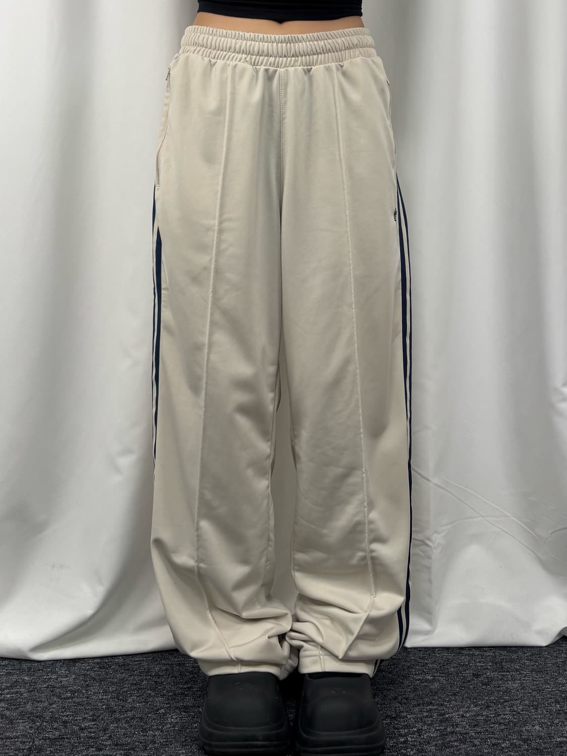 아디다스 베켄바우어 트랙 팬츠 상품이미지3