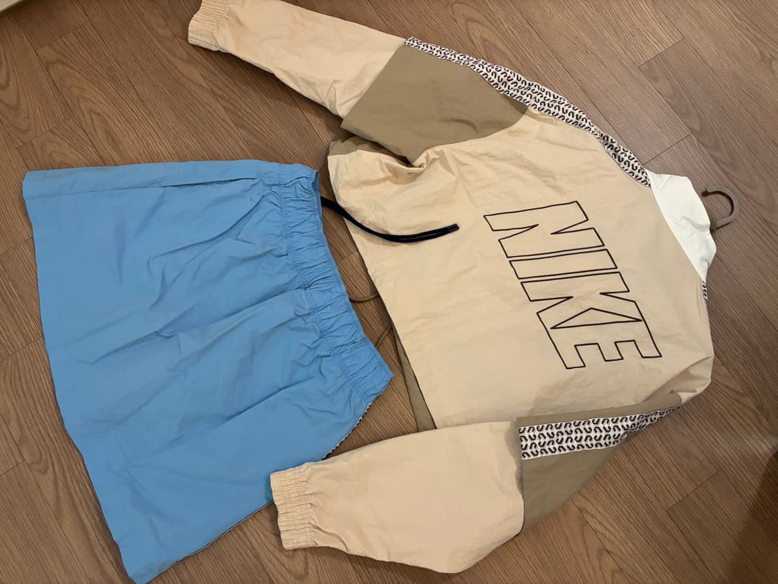 나이키 아노락 오버핏 크롭 바람막이,치마 세트 여성ML 상품이미지8