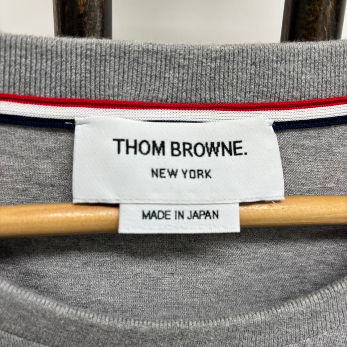 [5]톰브라운 사선완장 롱 슬리브 상품이미지3