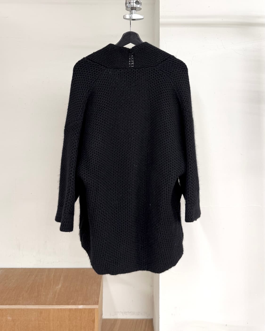 이자벨마랑 블랙 아이돌 와플 니트 가디건 상품이미지6