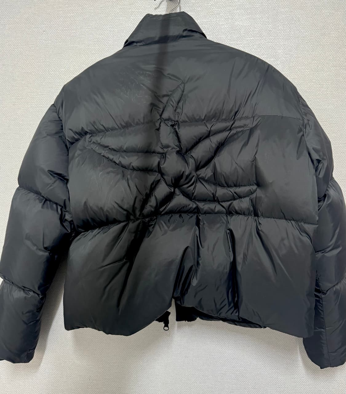 더콜디스트모먼트 TCM starfish logo 푸퍼 숏패딩 상품이미지2