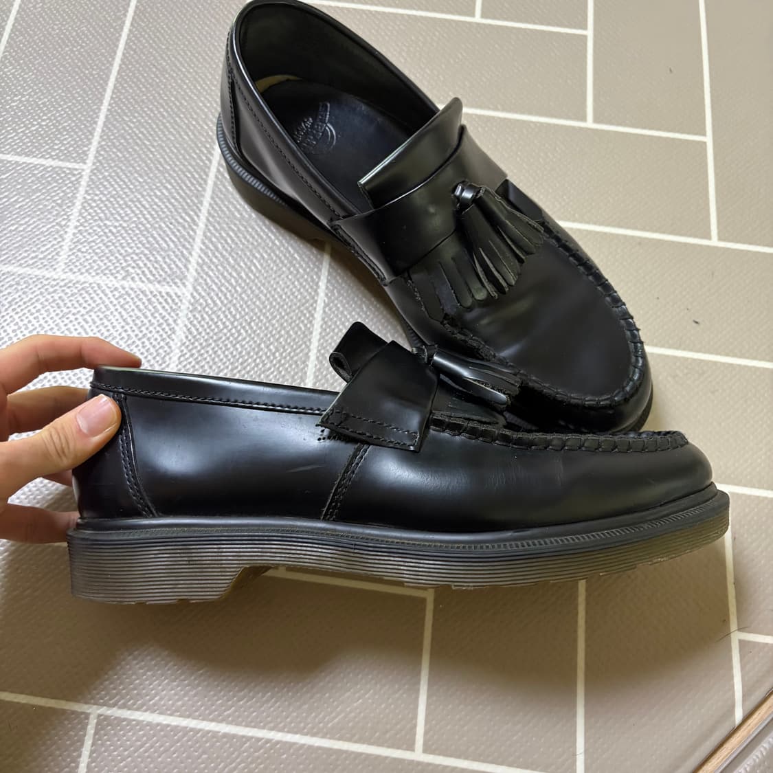 닥터마틴 아드리안 42 상품이미지3