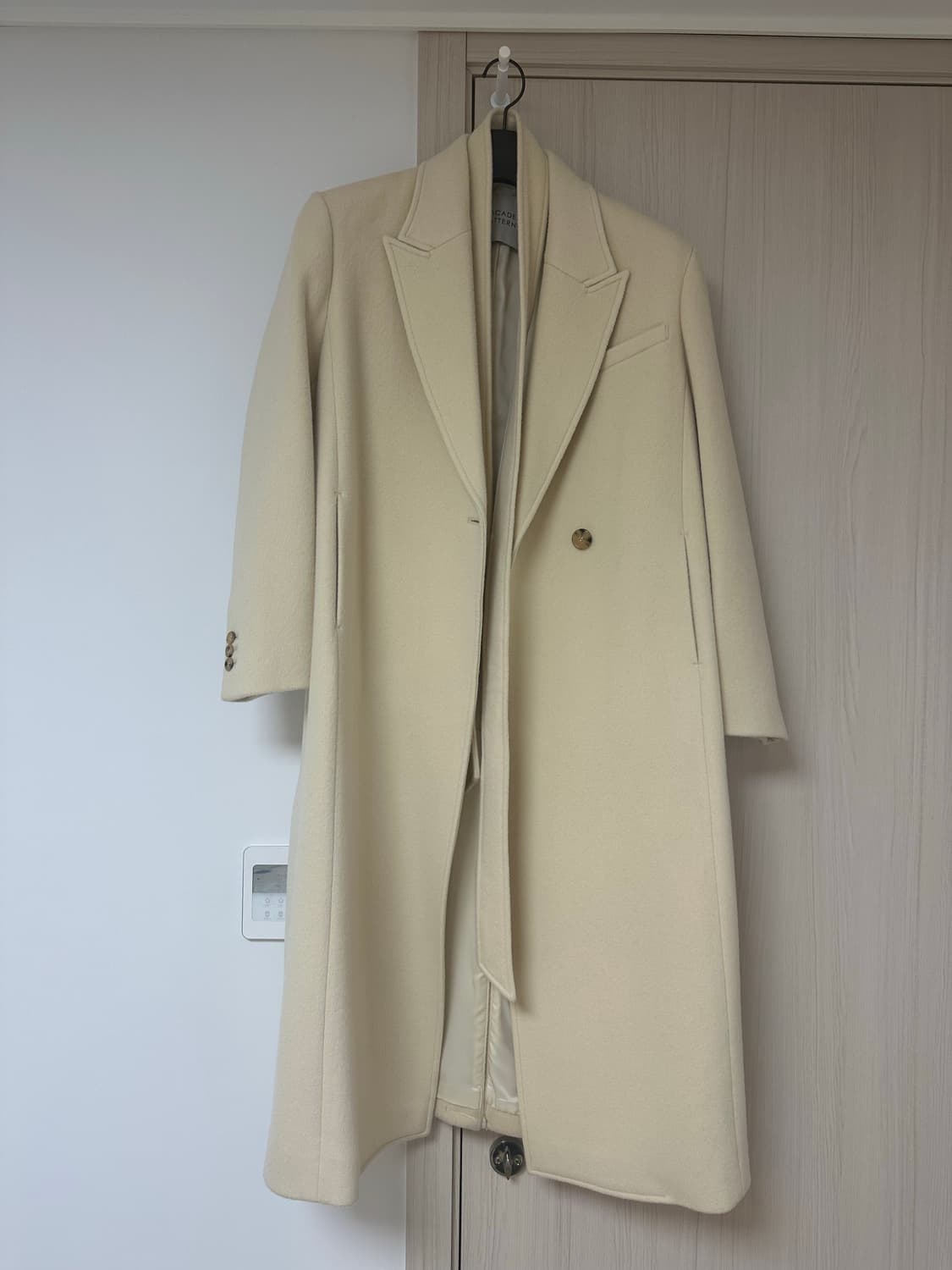 파사드패턴 코트 상품이미지1