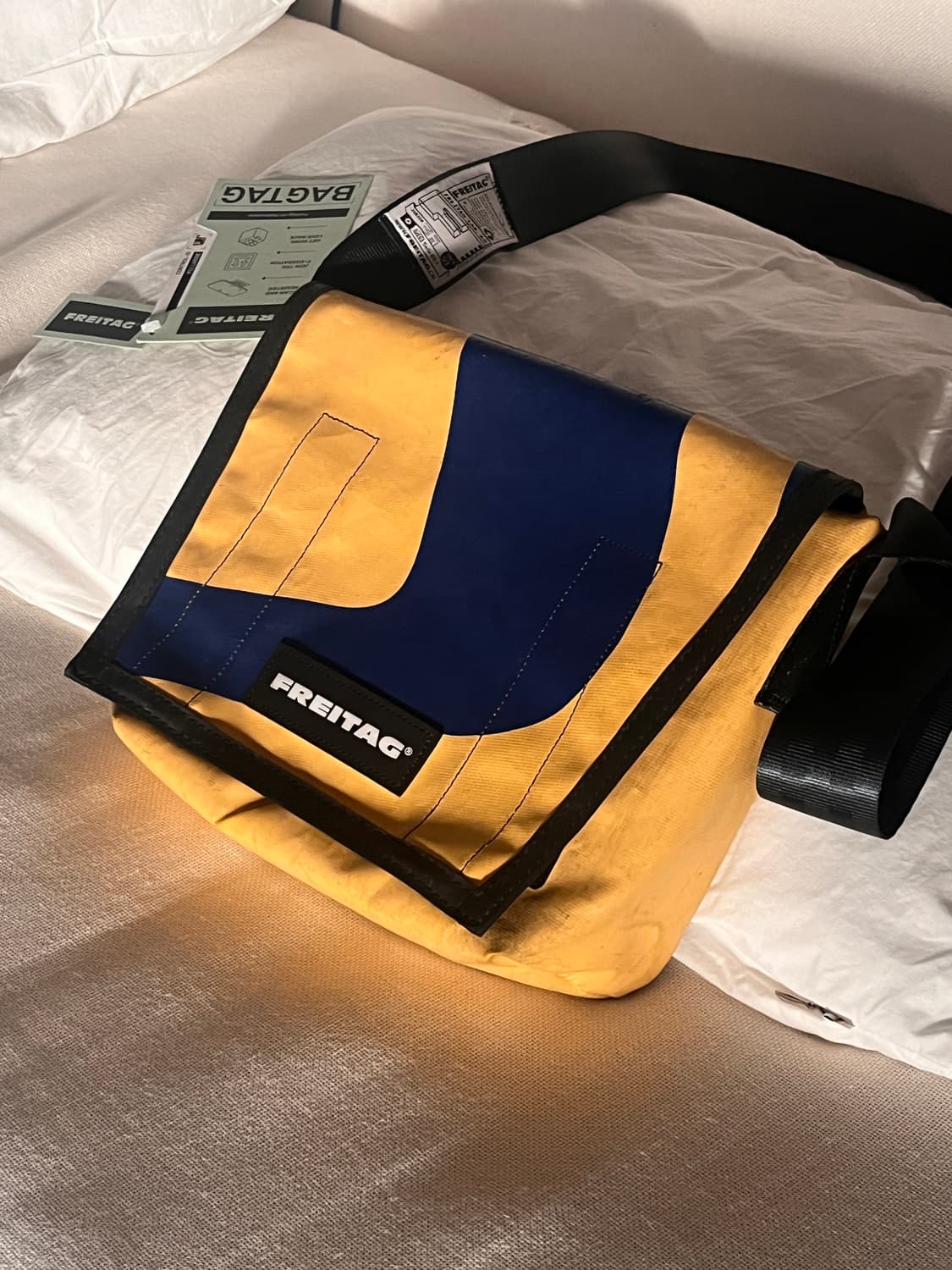 프라이탁 라씨 🟡🔵 무광 상품이미지3