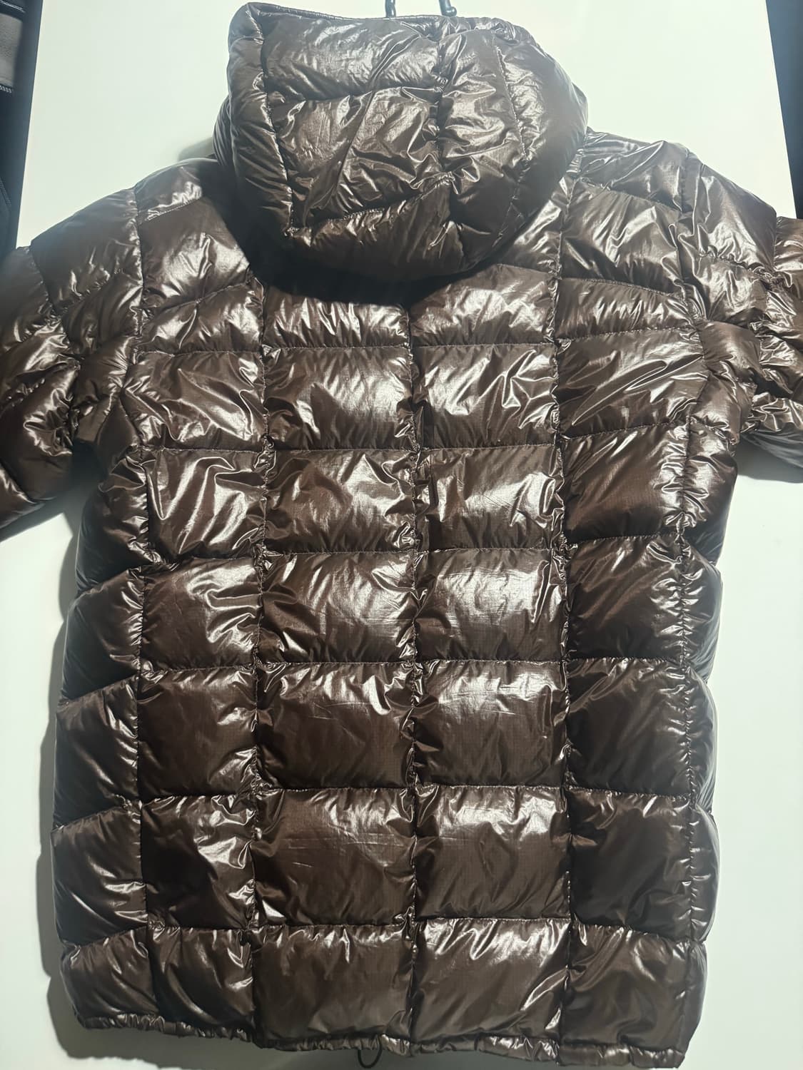 몽벨 수페리어 다운후디 초코 상품이미지5