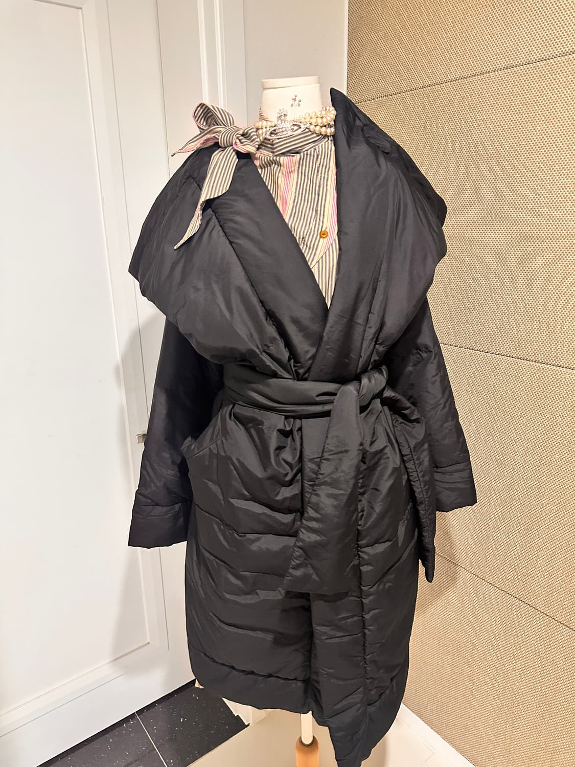 비비안웨스트우드 패딩 앵글로매니아 2버튼 상품이미지2