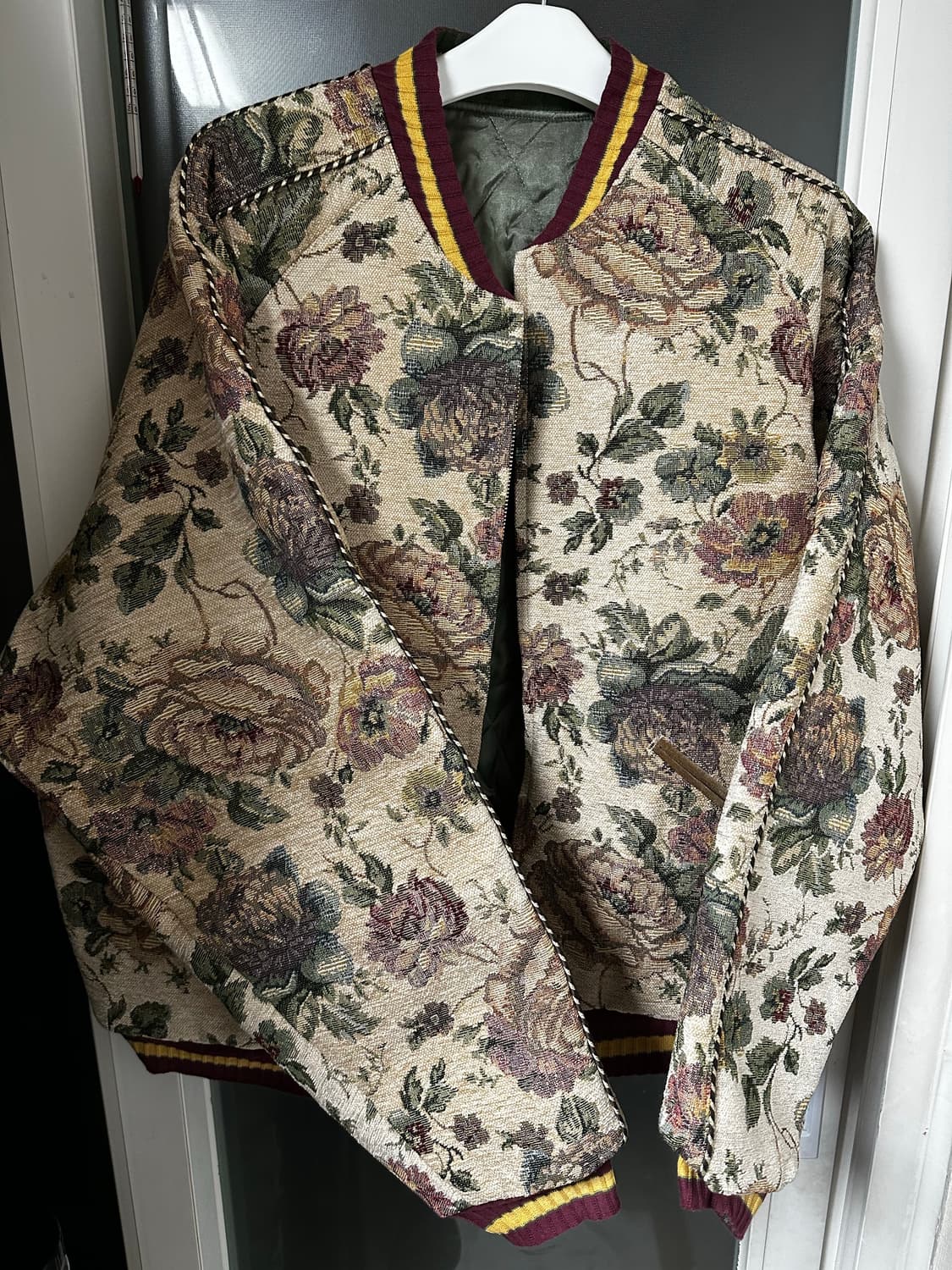 캐피탈 고블린 수베니어 자켓 상품이미지1