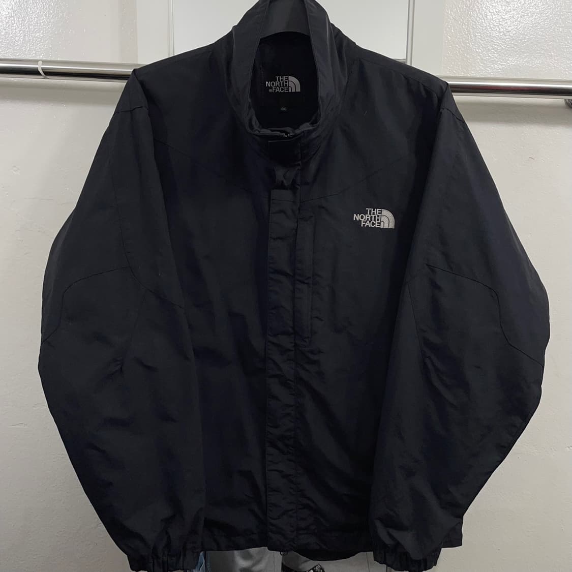  노스페이스 바람막이 상품이미지2
